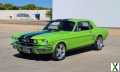 Photo ford mustang 1966 FORD COUPE GREEN APPLE