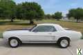 Photo ford mustang 1967 ford coupe v8
