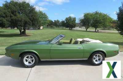 Photo Ford Mustang Convertible 351 Auto 1973 TTC TOUT INCLUS