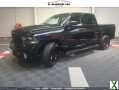 Photo dodge ram 1500 CREW CAB 5.7L V8 HEMI Classic Black Pack