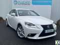 Photo lexus is 300 300H PACK