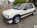 Photo peugeot 205 1.9i GTi