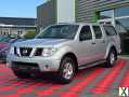 Photo nissan navara Double Cabine D40 2.5 Dci 174 + HARD TOP/ATTELAGE