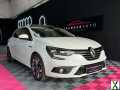 Photo renault megane iv berline akajou intens 1.2 tce 130 ch edc full o