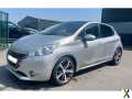 Photo peugeot 208 1.6 VTi 16V BERLINE Feline PHASE 1