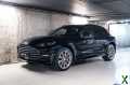 Photo aston martin dbx 4.0 BITURBO V8 707