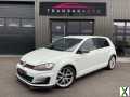 Photo volkswagen golf 2.0 tsi 220 bluemotion technology gti