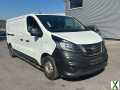 Photo nissan nv300 L2 H1 - 2,0 DCI 145cv UTILITAIRE - 3 PLACES