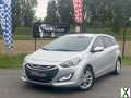 Photo hyundai i30 SW 1.6 CRDI 110CH BLUE DRIVE BUSINESS 2015 GARANTI