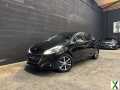 Photo peugeot 208 1.2l 82 ch Allure Distribution faite