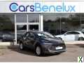 Photo toyota c-hr 1.8 HEV Active E-CVT CAM LANE SIDE NEUF