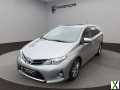 Photo toyota auris Touring Sports 90 D-4D Active