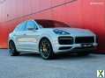 Photo porsche cayenne coupe turbo s V8 biturbo hybride 680 ch