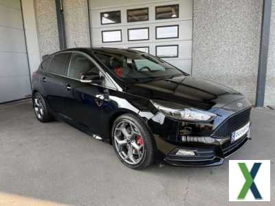 Photo ford focus 2.0 EcoBoost ST2