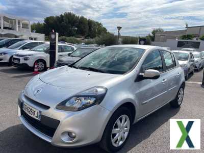 Photo renault clio III 1.2 16V 75 eco2 TomTom Live