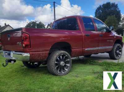 Photo dodge ram 5.7 hemi 2500