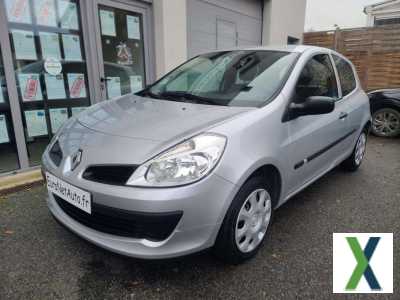 Photo renault clio 1,2i DYNAMIQUE 3 PTES 65 CV KMS GARANTIS