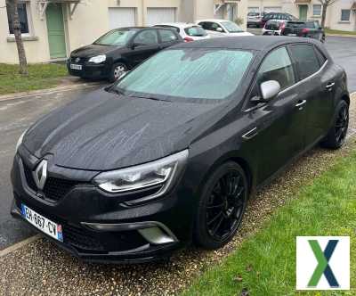 Photo renault megane Mégane IV Berline TCe 205 Energy EDC GT