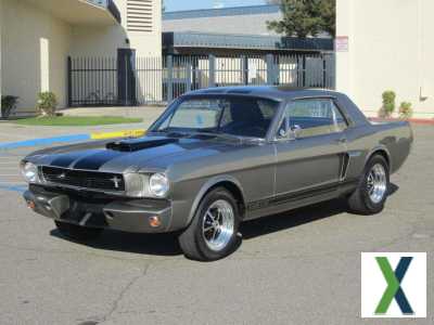 Photo ford mustang Coupe. \