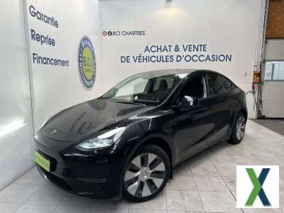 Photo tesla model y LONG RANGE AWD