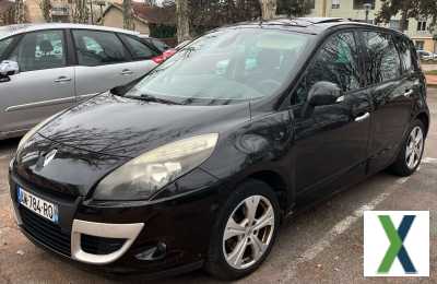 Photo renault scenic III dCi 150 FAP Jade Euro 5 A