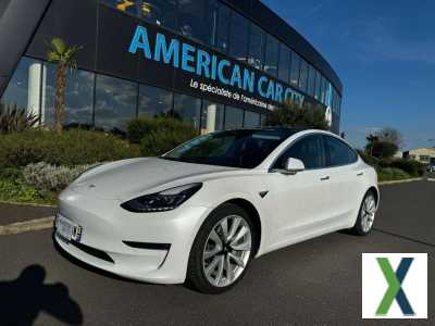 Photo tesla model 3 Long-Range Dual Motor AWD