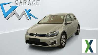 Photo volkswagen golf E- 136 Electrique