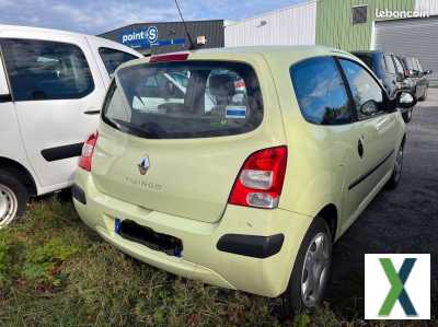 Photo renault twingo II 1.2 16v 75 eco2 Helios Quickshift