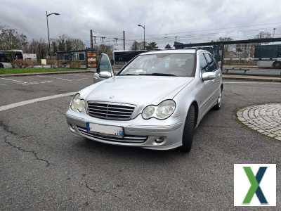 Photo mercedes-benz c 230 Avangarde