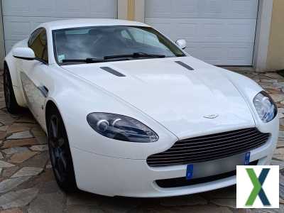 Photo aston martin vantage Coupé V8