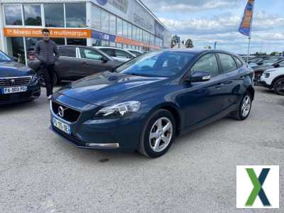 Photo volvo v40 D2 - 120 - BVA Geartronic - BERLINE Kinetic