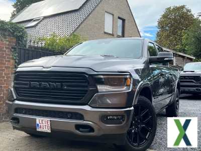 Photo dodge ram 2024 Laramie Night-sunr-aire sus-€ 69.900 excl.