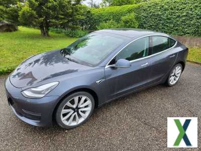 Photo tesla model 3 Long Range Dual Motor AWD