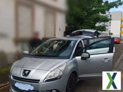 Photo peugeot 5008 1.6 HDi 110ch FAP BVM6 Business Pack 5pl