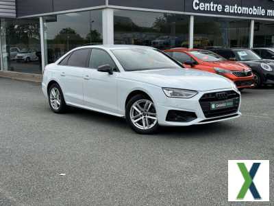 Photo audi a4 30 TDI 136 S tronic 7 S line