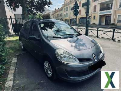 Photo renault clio 1.5 dCi 85 Confort Dynamique