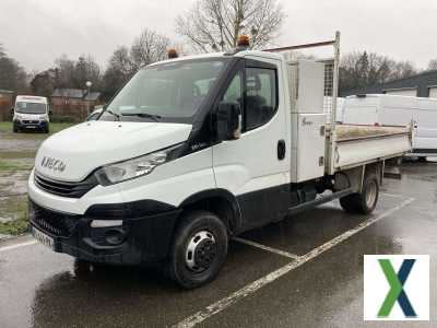 Photo iveco daily 35C18 BENNE COFFRE