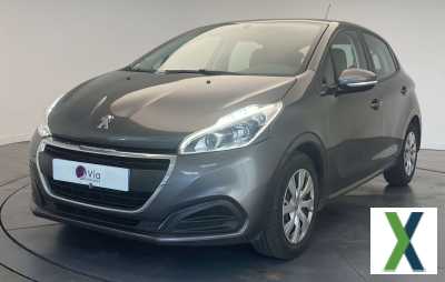 Photo peugeot 208 1.6 BlueHDi 100 ch / Entretien Peugeot