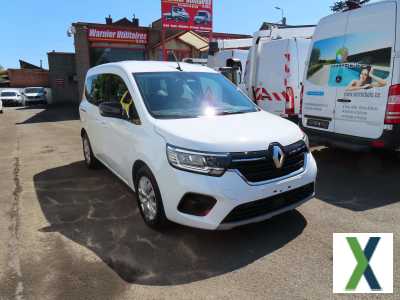 Photo renault kangoo Mixte, 5 places 21.850€ HTVA