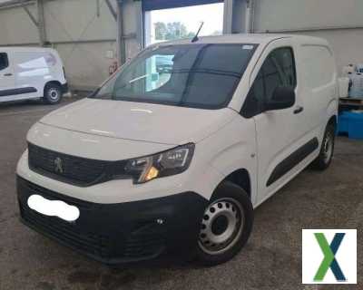 Photo peugeot partner STANDARD 650KG PURETECH 130CH S\u0026S ASPHALT EAT8 7CV