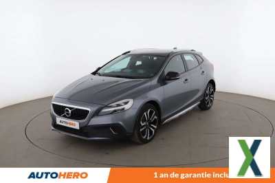 Photo volvo v40 cross country 2.0 D3 Momentum Geartronic 6 150 ch