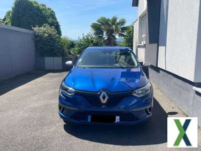 Photo renault megane Mégane IV Berline TCe 205 Energy EDC GT