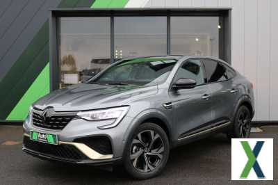 Photo renault arkana 1.6 E-Tech 145 Engineered