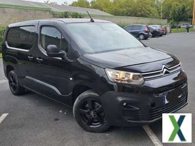 Photo citroen berlingo Taille XL BlueHDi 130 S\u0026S EAT8 Feel