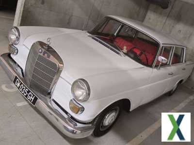 Photo mercedes-benz 200 HECKFLOSSE 200 D