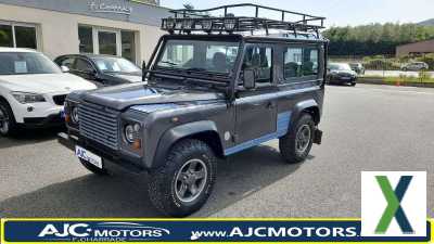 Photo land rover defender SW 90 2.5 TD TOMB RAIDER