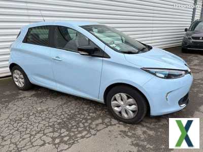 Photo renault zoe Life charge normale R75