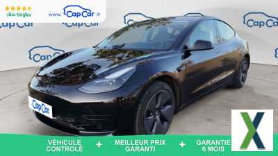 Photo tesla model 3 325 RWD Standard Range Plus