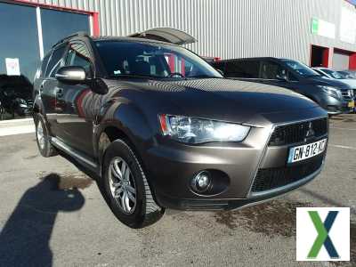 Photo mitsubishi outlander 2.2 DI-D INSTYLE TC-SST