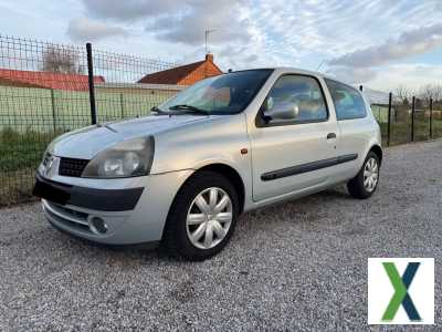 Photo renault clio 1.2i Authentique